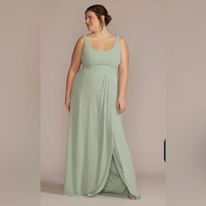 CELEBRATE DB STUDIO Chiffon Tank Scoop Neck Bridesmaid Dress